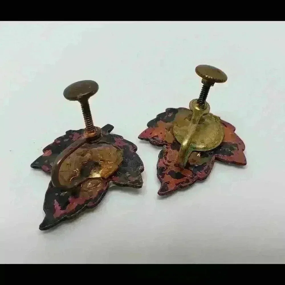 Vintage Earrings MCM Enamel On Copper Leaf MID CENTURY Screw Back Amazing